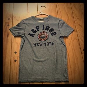 A & F adult small men’s muscle shirt